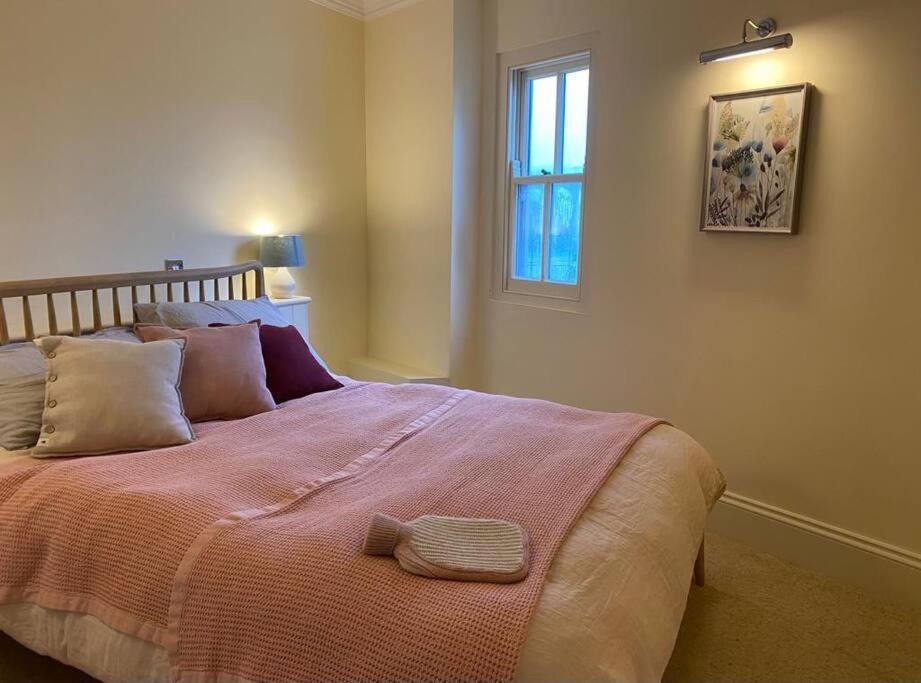 The Captain'S 4 Bed Penthouse Фоуи Екстериор снимка